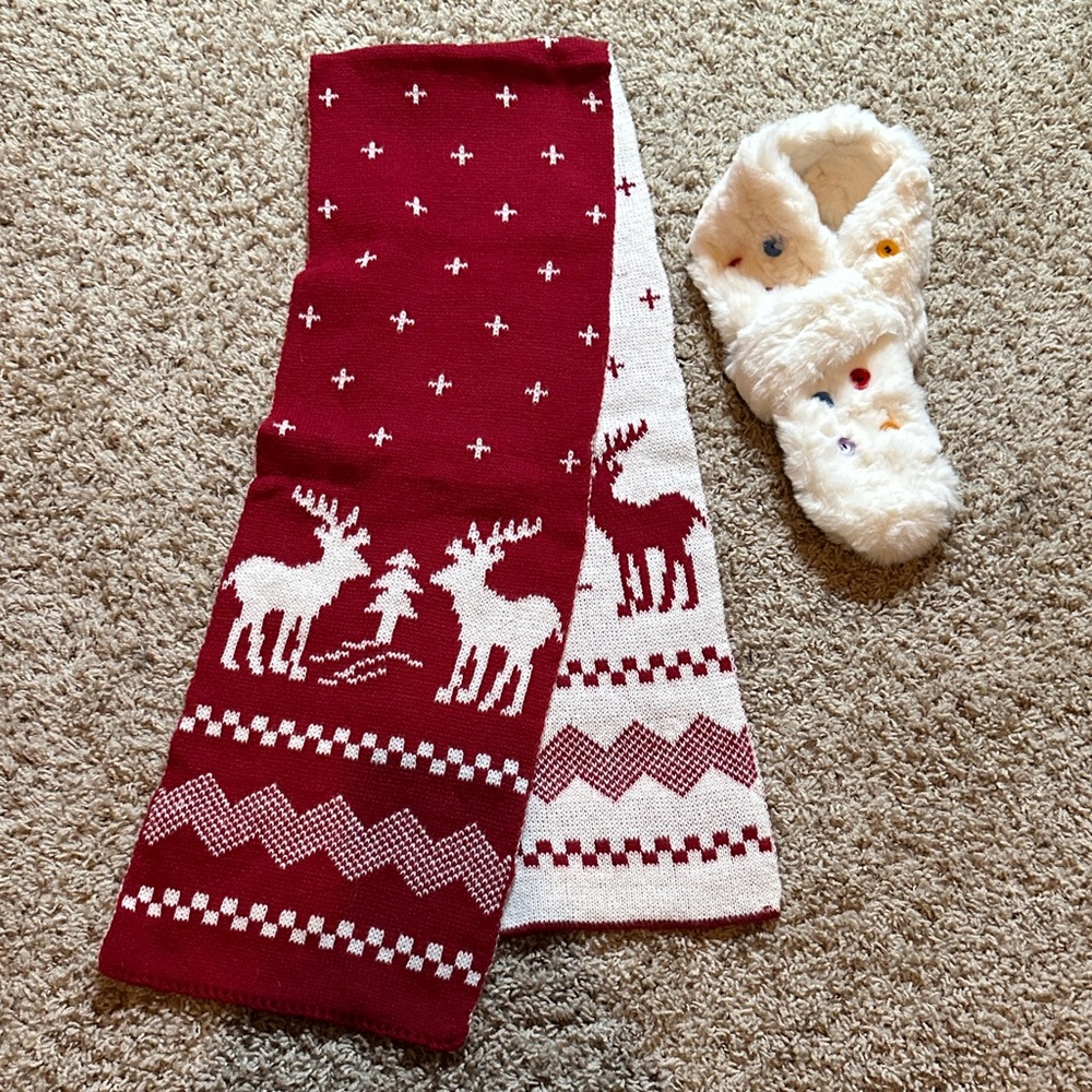 Set of 2 Halara Scarves - Reversible Red and White Knit Scarf & White Faux Fur